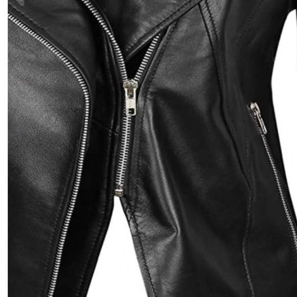 Real leather women’s jacket. Never worn XL or women’s size 12 - Picture 5 of 6